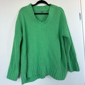 green oversized aerie v-neck sweater